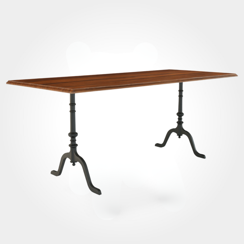 Rechteckiger Restaurant- und Beizentisch mit Tischplatte aus massivem europäischem Nussbaum. Der Doppelfuß aus Gusseisen, jeweils mit vier Beinen, sorgt für festen Stand – ein hochwertiger Tisch für Gastronomie, Bar oder stilvolle Einrichtung.