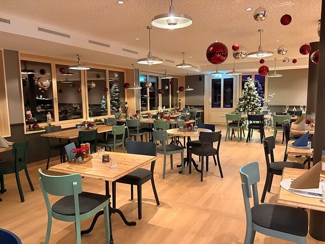 Salles de petit-déjeuner et halls d'accueil